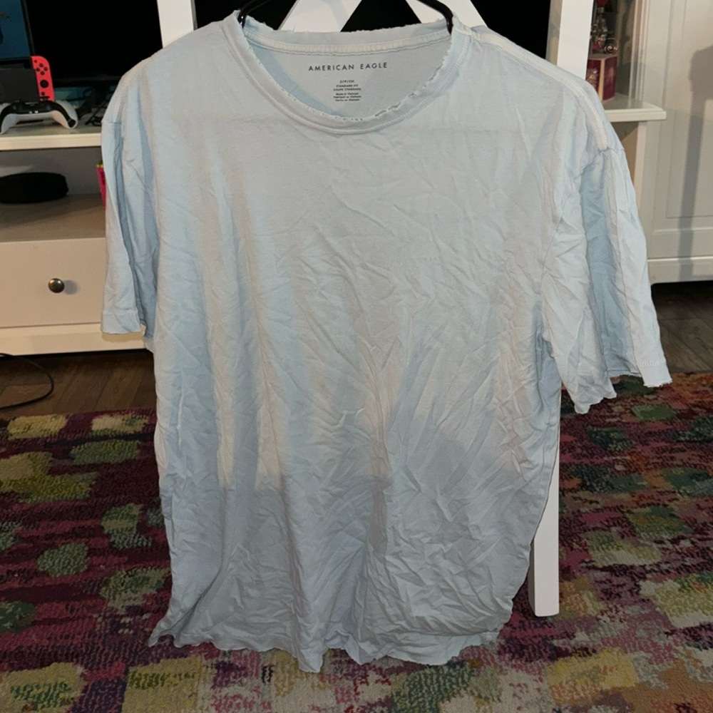 American Eagle Distressed Light Blue T-shirt Size Small